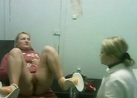 В гинекологическом кабинете стоит скрытая камера